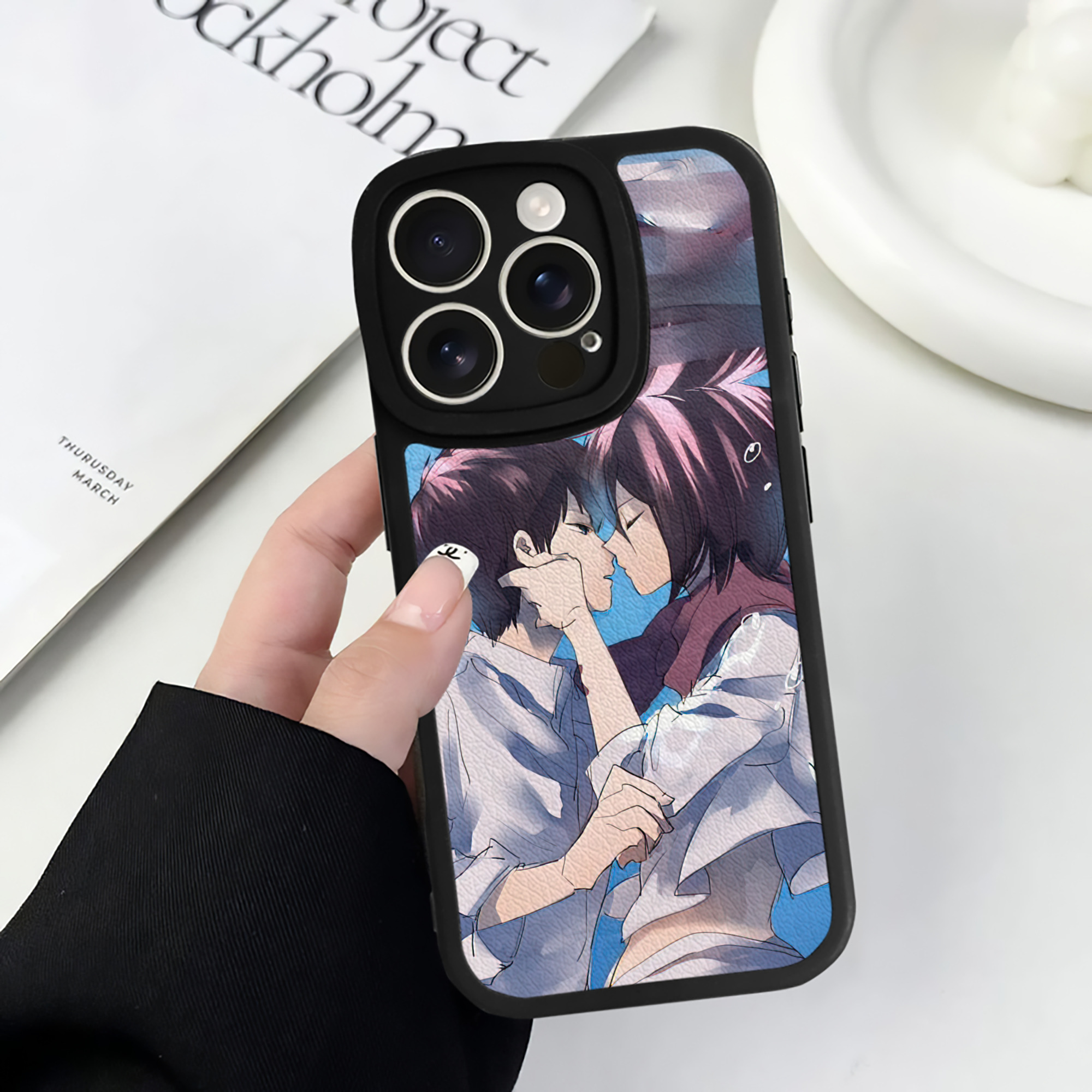 （画像用） 進撃の巨人 Attack on Titan 【iPhone 16シリーズ対応】シリコンスマホケース（レザー調） 材質：シリコン